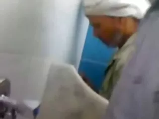 شلخته مونیکا سوار خروس در حالت سوار سینه های بزرگ وسکسی